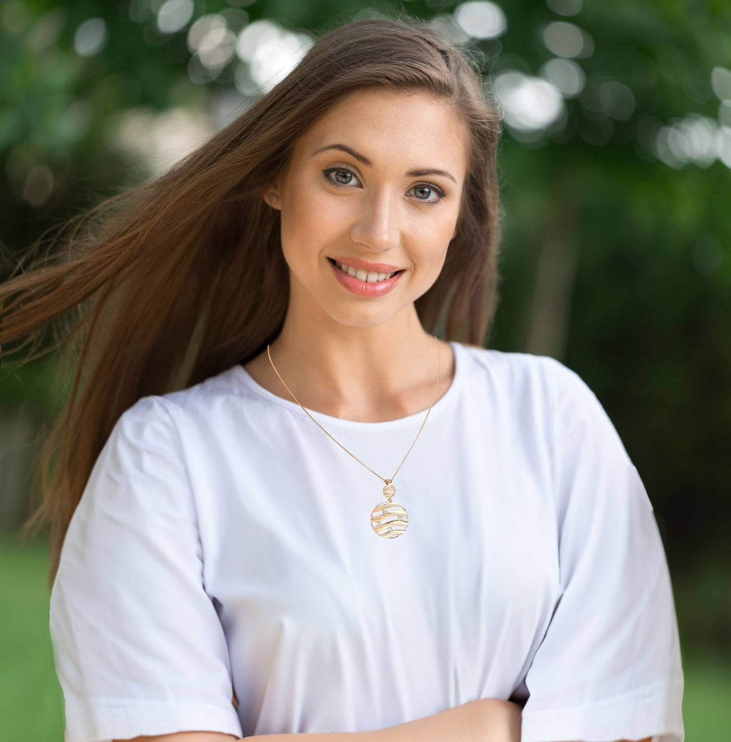 Rose Gold Round Rhinestone Wave Pendant Necklace
